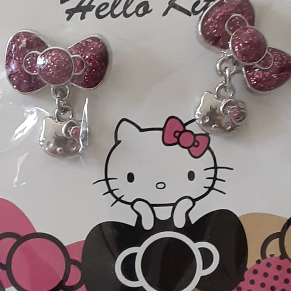 Sanrio "Hello Kitty" theme sterling silver jewelry - Picture 8 of 12
